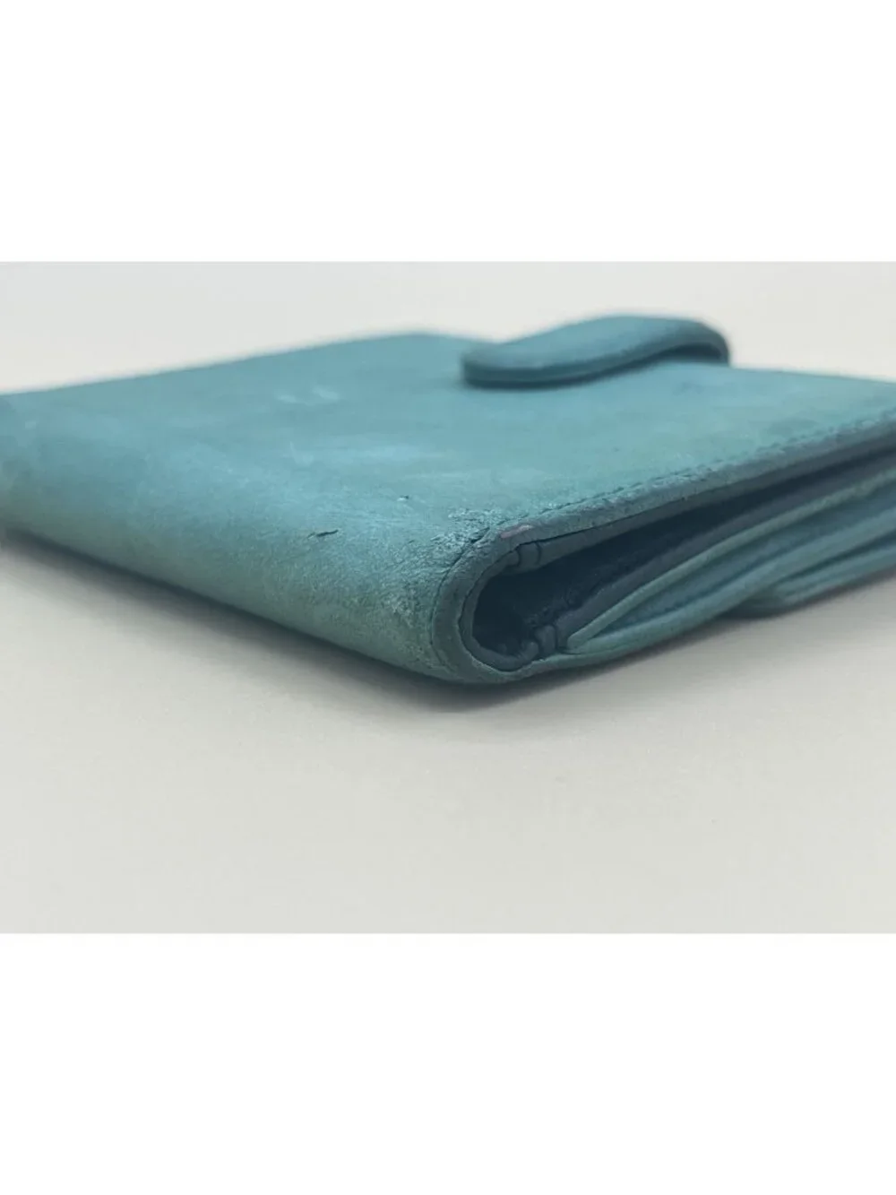 CHANEL blue layout